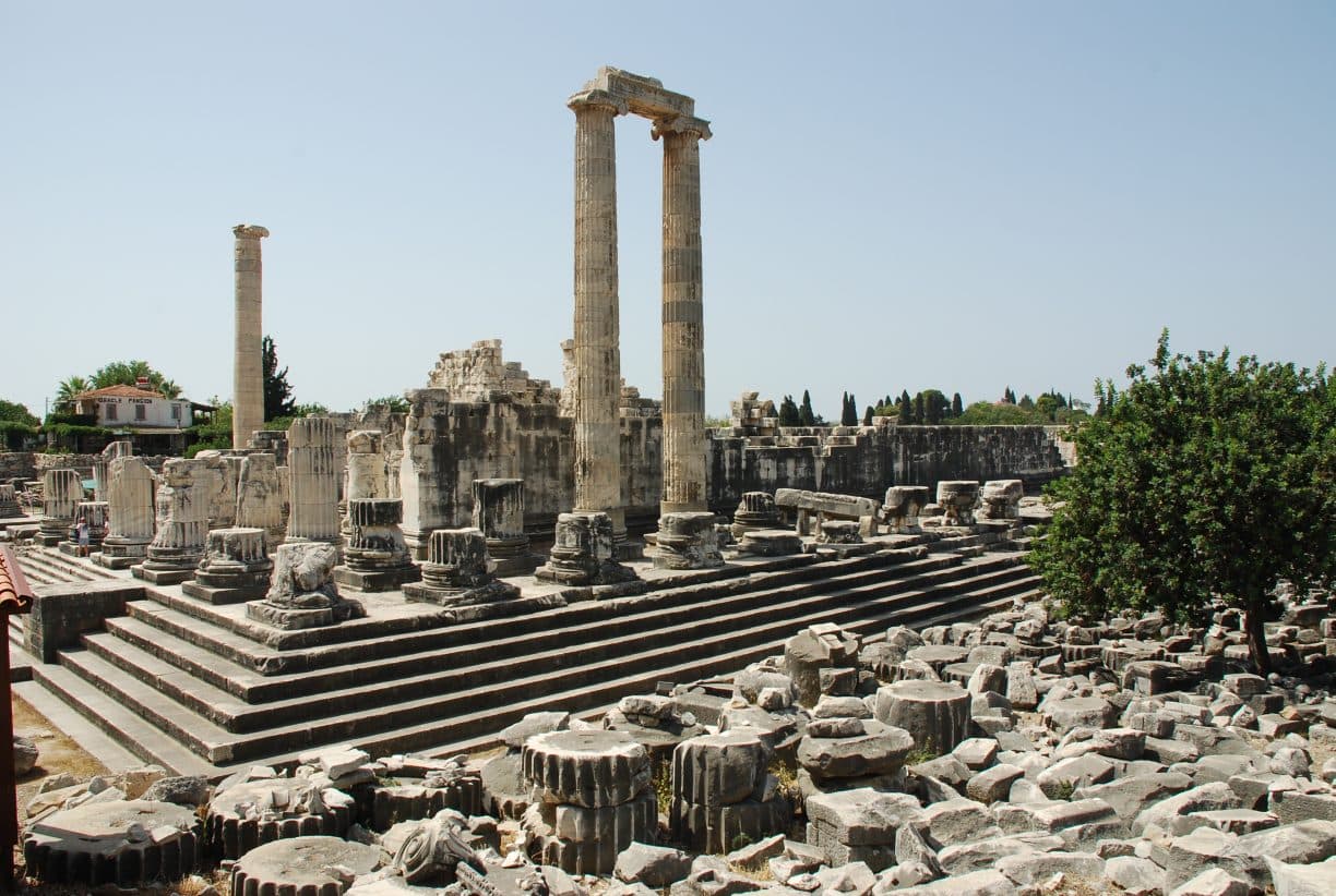 Ionic columns rising over the ruins of Didyma's Apollo temple.