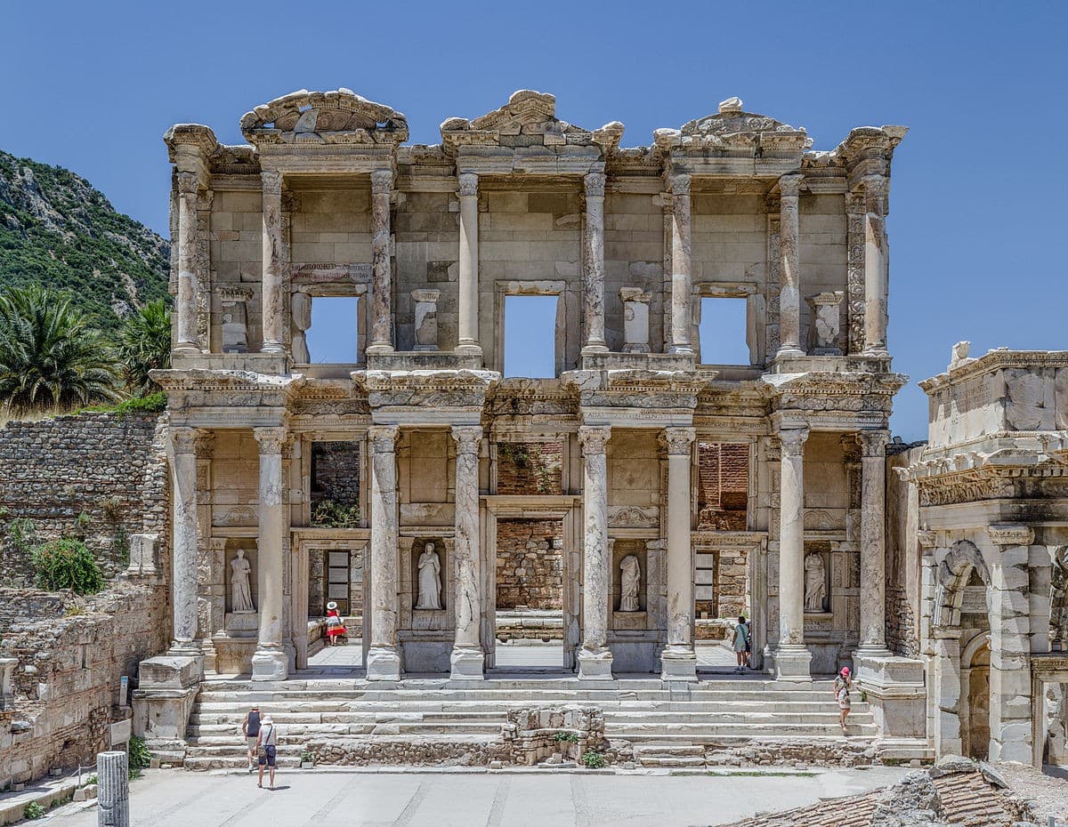 Library of Celsus standing tall under the morning sun in Ephesus — the centrepiece of the half-day group tour.